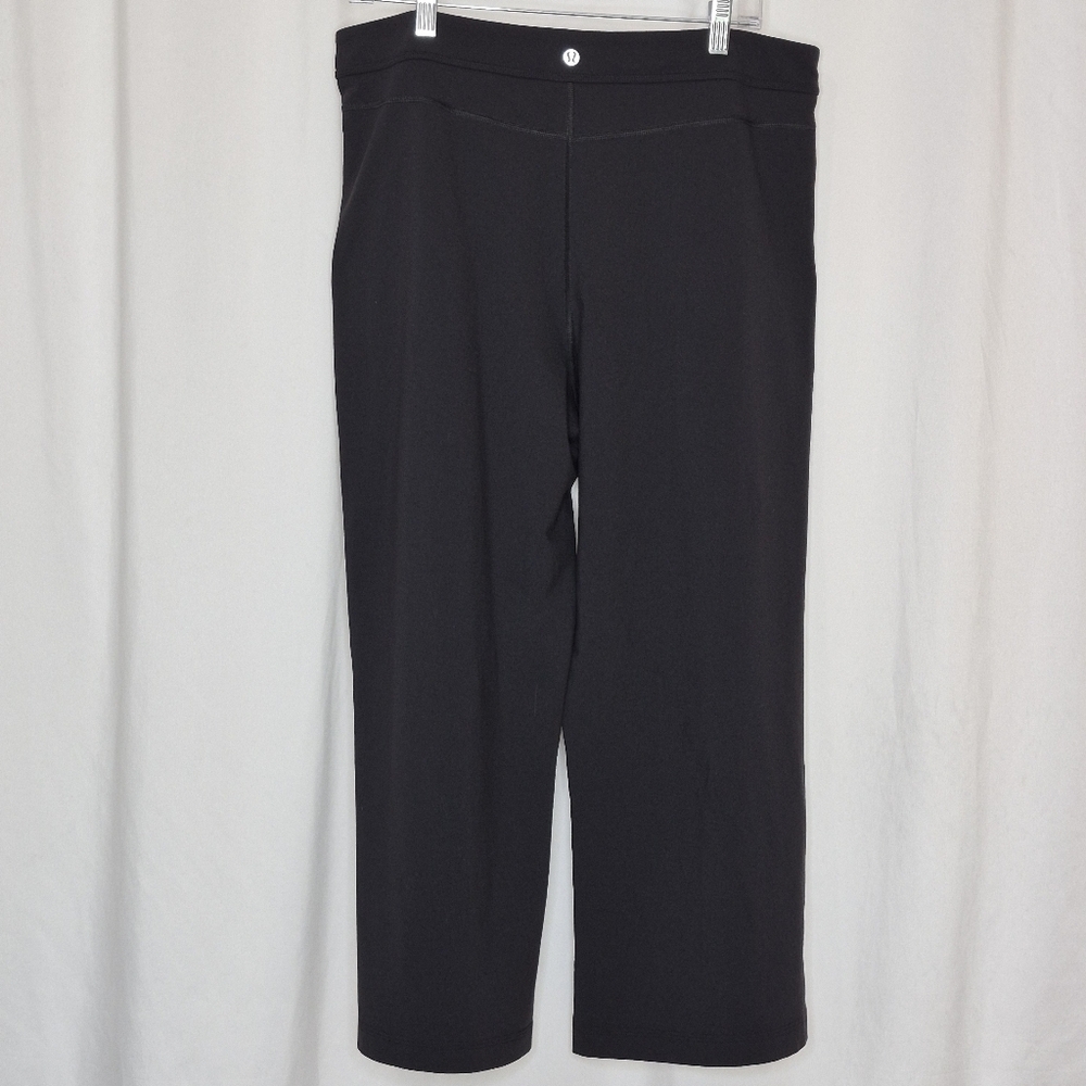 Lululemon High-Rise Pleated Wide Leg Cropped Pants - Size 10 - Picture 2 of 11